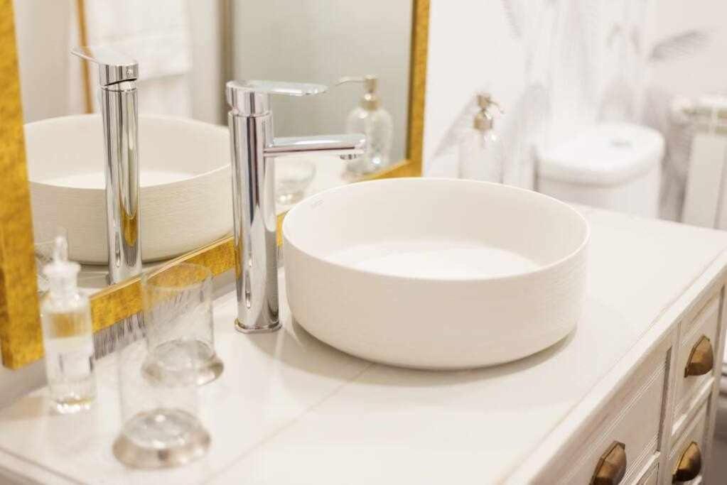 Room Boutique Calma Nerea By Kubik Caces المظهر الخارجي الصورة